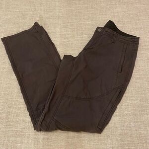 KUHL Pants Womens Medium  Dark Gray  Spire Roll Up Hiking Style 6279 Gorpcore